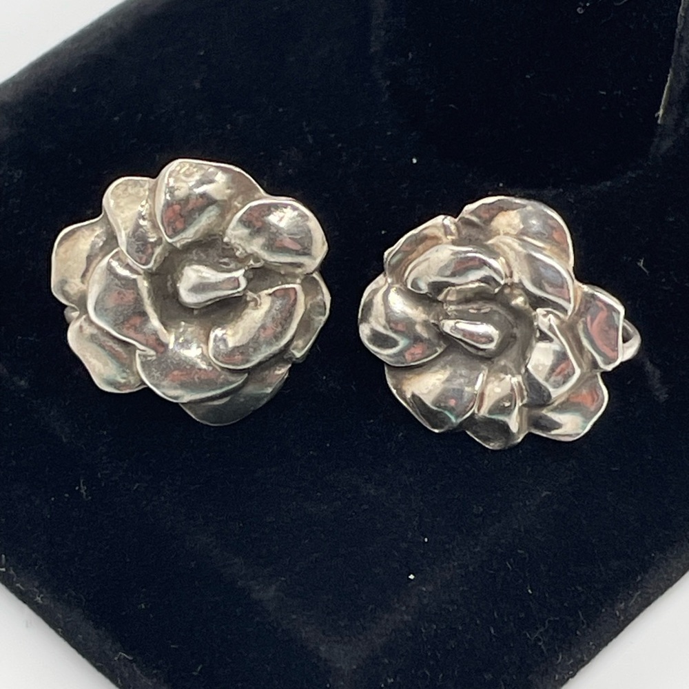 Vintage Heavy Sterling Screw On Earrings!